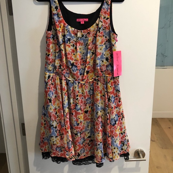 Betsey Johnson | Dress - Picture 2 of 4